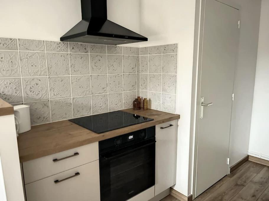 Le Julia - Neuf - Gare Et Garage Lägenhet Compiègne Exteriör bild